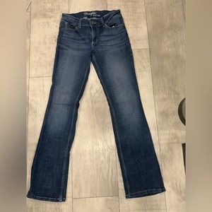 Women’s wrangler jeans boot cut